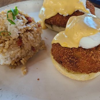 Countryside Cafe - Crab cake Benedict! - Breakfast & Brunch Near Me - Waianae, Hawaii Countryside Cafe - Crab cake Benedict! - Breakfast & Brunch Near Me - Waianae, Hawaii