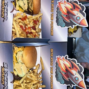 Burger 3000 - Burgers Near Me - Chatsworth, California