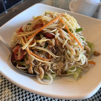 Bhan Baitong - Papaya salad - Thai Near Me - Lake Forest, California Bhan Baitong - Papaya salad - Thai Near Me - Lake Forest, California