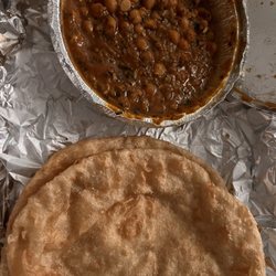 Friends Indian Restaurant - Chole Bhature (Puri)