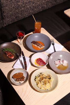 Laurel Restaurant by null