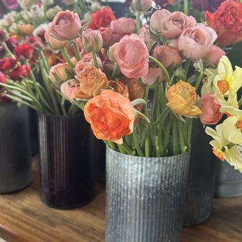 The Flower Shack - Florists Near Me - Santa Cruz, California