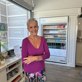 Cafe Gratitude - Vegan Near Me - Venice, California