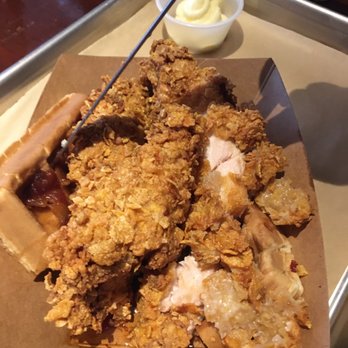 Alamo Club - Chicken & Waffles w Jalapeno Gravy - New American Near Me - Dallas, Texas
