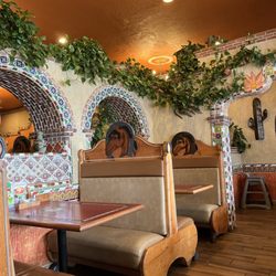 La Hacienda Real - Dining area!