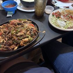 Mixed fajitas for 2