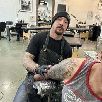Lincoln Tattoo Company - Tattoo Near Me - Venice, California
