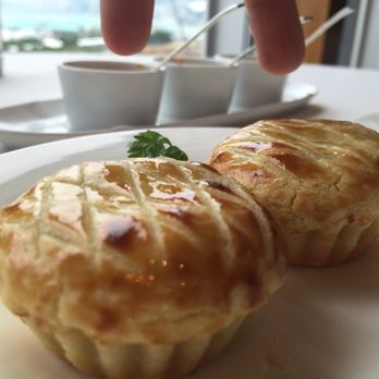 龍景軒 - Cantonese Near Me - Hong Kong, HK