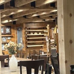 The Wood Carte - Beautiful Amish furniture.