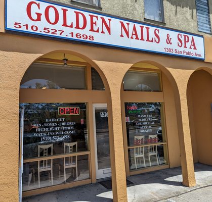 Golden Nails & Spa Photos