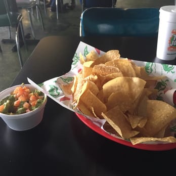 Taco Joint - Chips and guacamole. - Tex-Mex Near Me - Dallas, Texas Taco Joint - Chips and guacamole. - Tex-Mex Near Me - Dallas, Texas