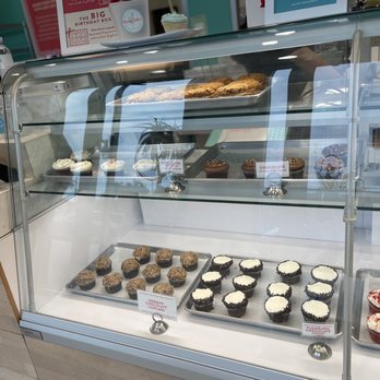 SusieCakes - Bakeries Near Me - Long Beach, California SusieCakes - Bakeries Near Me - Long Beach, California