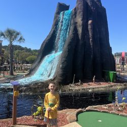 Aloha Mini Golf