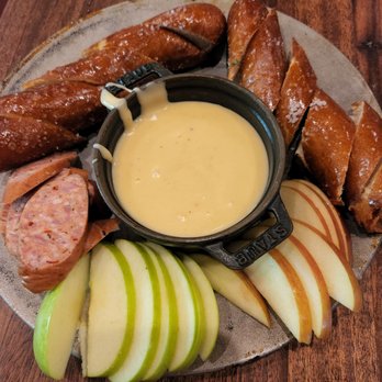 Windsor - Cheddar fondue $13.50 - New American Near Me - Phoenix, Arizona