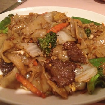 Thai Taste - noodles with beef and vegetables - Thai Near Me - Swansea, Massachusetts Thai Taste - noodles with beef and vegetables - Thai Near Me - Swansea, Massachusetts
