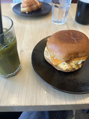 Laptop friendly cafe