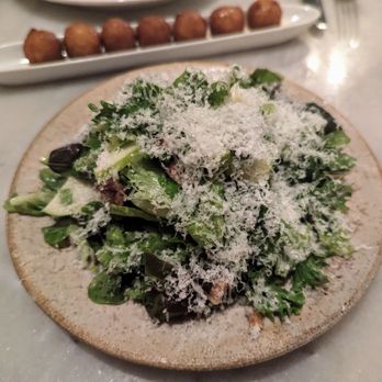 Mateo - Ensalada - Tapas Bars Near Me - Durham, North Carolina