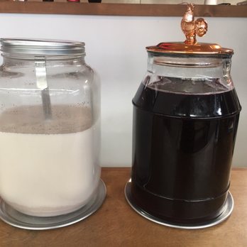 El Jardin Food Park - horchata and jamaica - Food Trucks Near Me - Tijuana, BCN