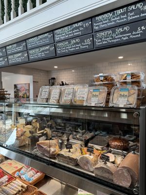 Le Marché Cezanne by null