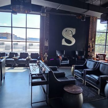 Smokin’ Silverbacks Cigar Lounge - Cigar Bars Near Me - Philadelphia, Pennsylvania