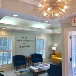 Eastlight Dental - Eastlight dental waiting room.