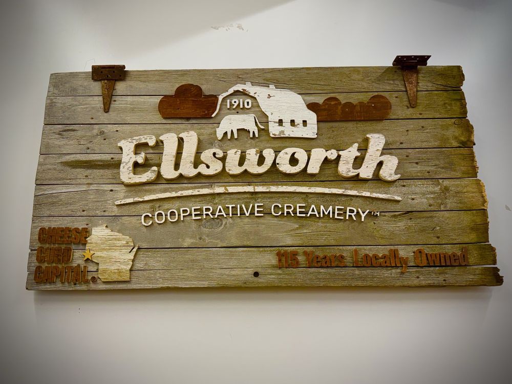 Ellsworth Cooperative Creamery Logo