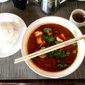 Pad Thai - Tom yum goong noodle soup. .. delicious - Thai Near Me - Saint Louis, Missouri Pad Thai - Tom yum goong noodle soup. .. delicious - Thai Near Me - Saint Louis, Missouri
