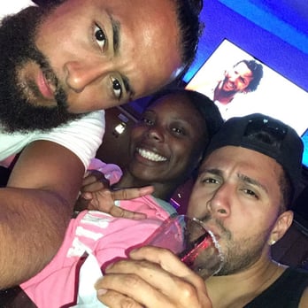 Artesia Bar - Karaoke Near Me - Redondo Beach, California