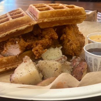 Arize Bistro - Chicken and waffles with home style potatoes - Breakfast & Brunch Near Me - Long Beach, California