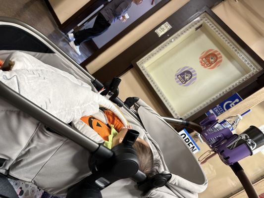 Nico’s Ice Cream by null