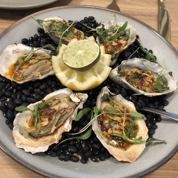 Vista - Oyster - Bars Near Me - Hermosa Beach, California