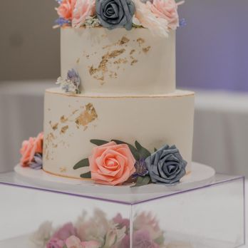 Cake Palate Designs - Looking for an inspirational wedding cake for your spring nuptials? Look no further give us a call for your custom designed cake. - Custom Cakes Near Me - Tulsa, Oklahoma