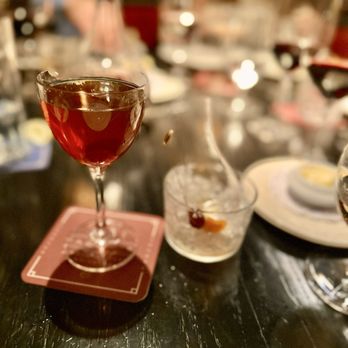 Harry's - Manhattan with side caddy - Steakhouses Near Me - Manhattan, New York