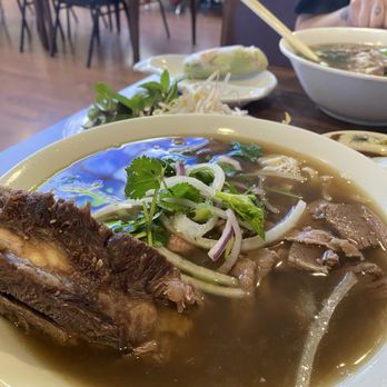 Pho Mi 888 Restaurant - Vietnamese Near Me - London, Ontario Pho Mi 888 Restaurant - Vietnamese Near Me - London, Ontario