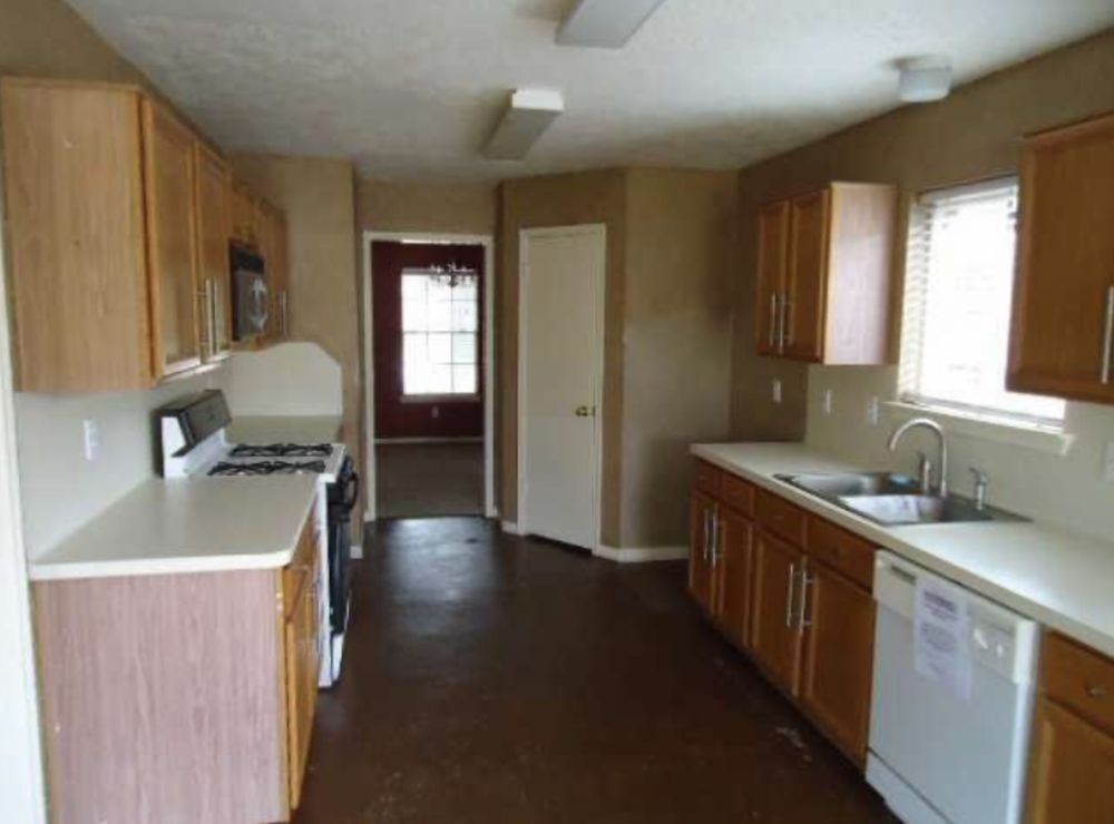 Slide of Global Service Company