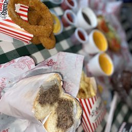 PORTILLO’S MORENO VALLEY - Updated March 2026 - 1547 Photos & 1539 ...