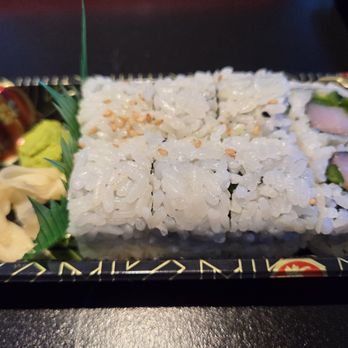 Oishii Express - Yellowtail Jalapeño Roll - Sushi Bars Near Me - Oklahoma City, Oklahoma