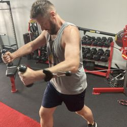 Hawk Fitness - Kevin has lost 100lbs!! Unbelievable!!
