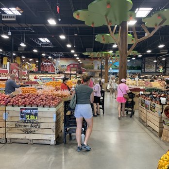 Farmer Joe's - Best produce ever... nice wide aisles - Grocery Near Me - Cape Coral, Florida Farmer Joe's - Best produce ever... nice wide aisles - Grocery Near Me - Cape Coral, Florida