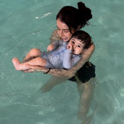 Kinder Swimmer
