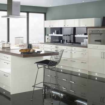 Hindley Kitchen Centre - Technica Gloss Ivory - Kitchen Supplies Near Me - Wigan, XGM