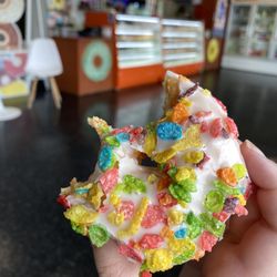 RI Homemade Donut - Fruity pebble vanilla iced donut