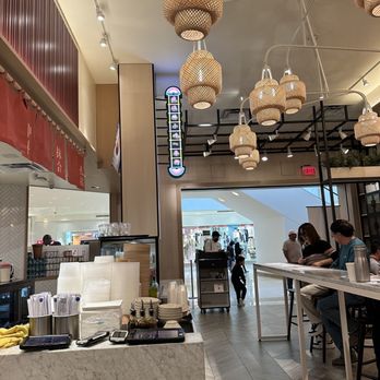 Mian - interior - Noodles Near Me - Costa Mesa, California