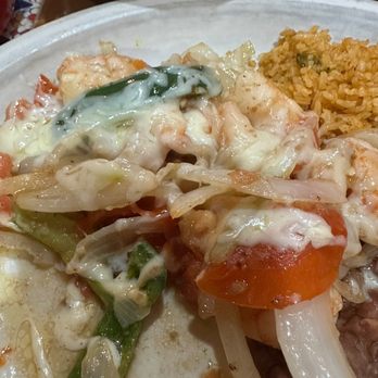 Mi Familia - Grilled shrimp, lots of veggies, with warm corn tortillas. - Mexican Near Me - Brady, Texas Mi Familia - Grilled shrimp, lots of veggies, with warm corn tortillas. - Mexican Near Me - Brady, Texas