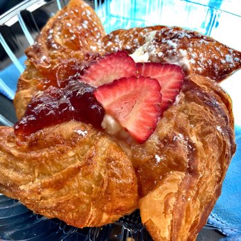 Crust & Crumble Bakery - Bakeries Near Me - Glendora, California Crust & Crumble Bakery - Bakeries Near Me - Glendora, California