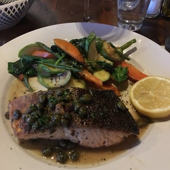 Pasta y Basta - Salmon with capers and lemon herb sauce - Italian Near Me - Rosarito, BCN