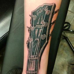 Hard Luck 13 Tattoo Studio