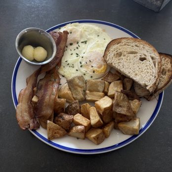 Juniper Table - Juniper Table Breakfast - New American Near Me - Palm Springs, California