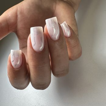 Julia Nails La - Nail Technicians Near Me - Encino, California