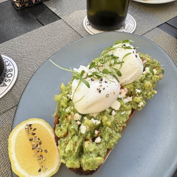 LT Steak & Seafood - Avocado toast with eggs added - Seafood Near Me - Miami Beach, Florida